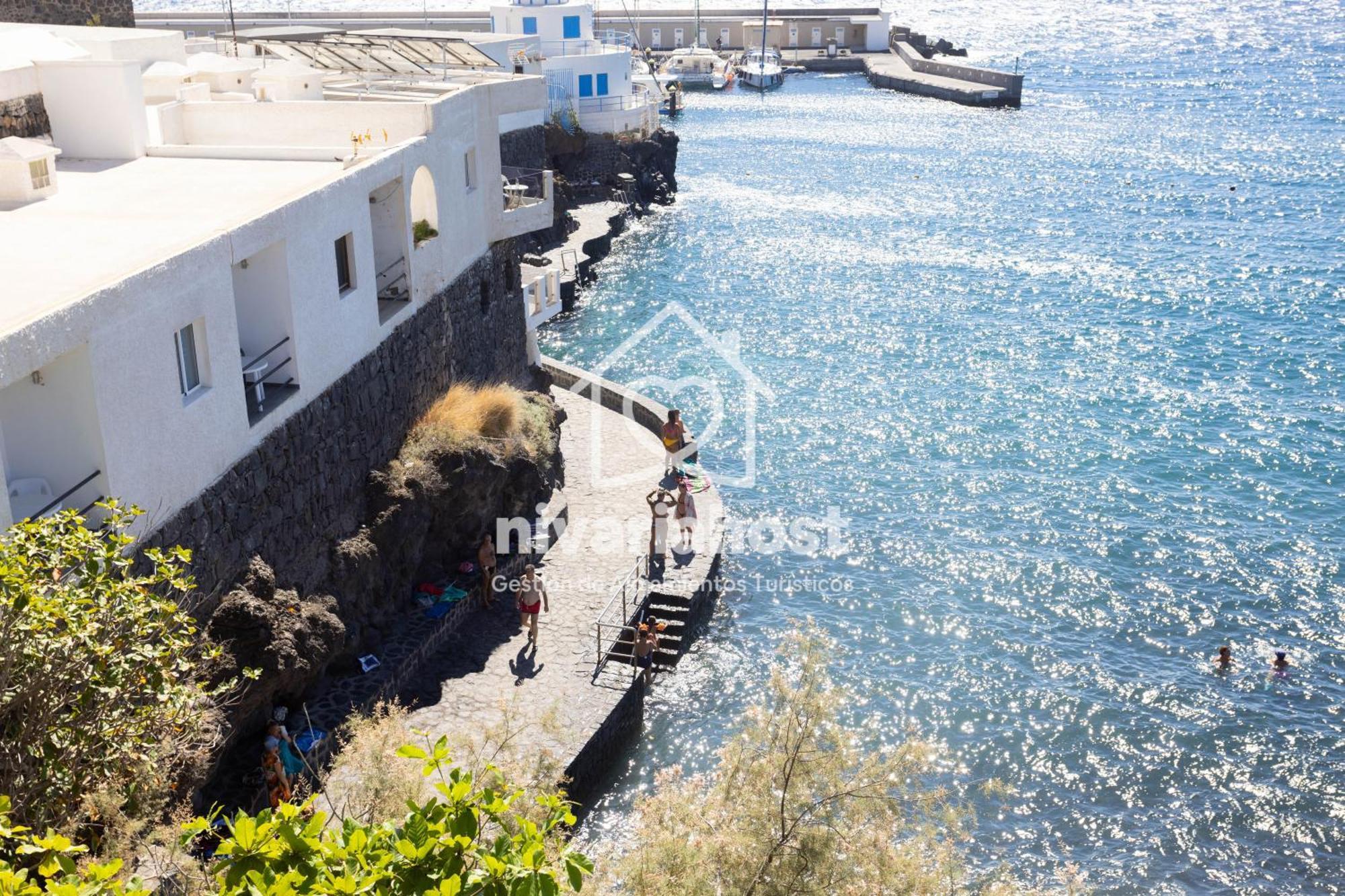 The Sea Candelaria, By Nivariahost Bagian luar foto